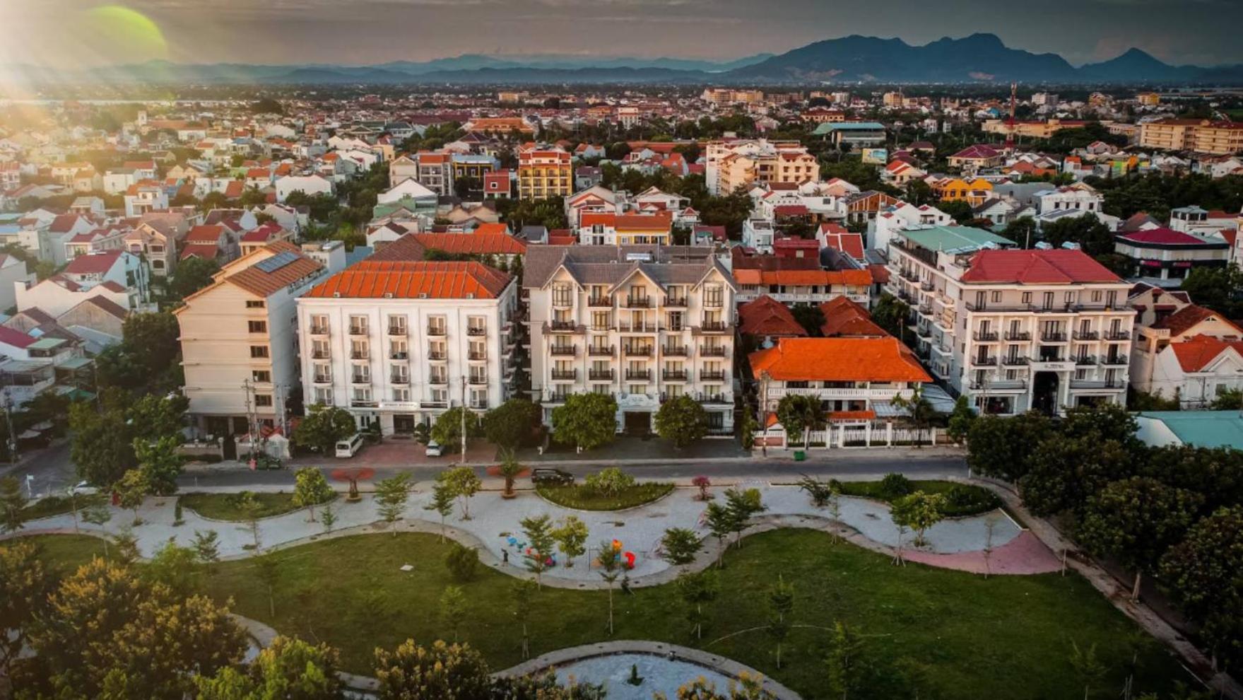 Hoian Sincerity Hotel & Spa Хой Ан Екстериор снимка